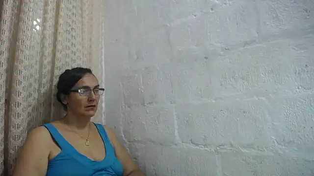 gabbyparker  online show from 05-03-26, 09:47