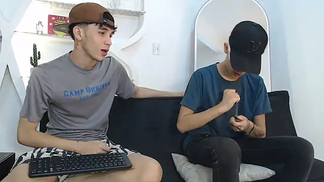 THREE GUYS HOT online show from 10-21-25, 07:24
