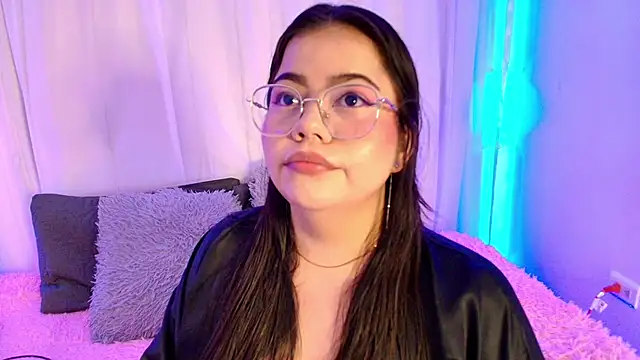 Snapshot of LilyRousee chatting on 02-02-26, 02:54 LilyRousee online show from 02-02-26, 02:54