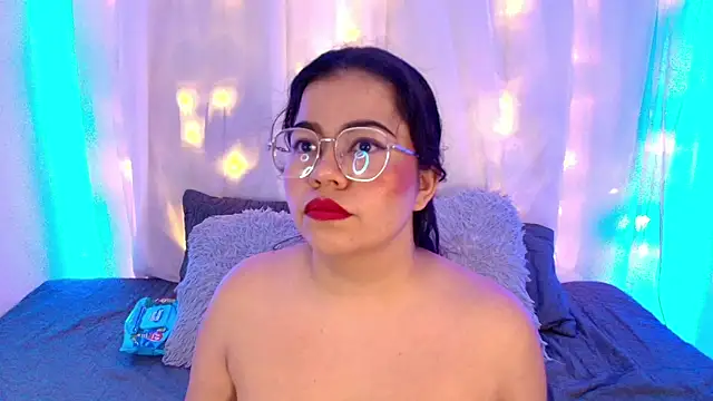 LilyRousee online show from 11-29-25, 06:08