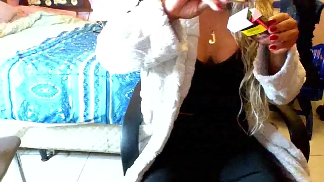 ju muniz01 online show from 07-10-26, 02:00