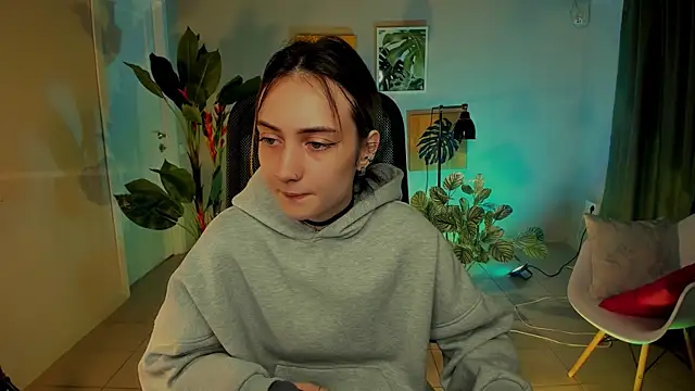 olivianorton online show from 09-25-25, 12:11