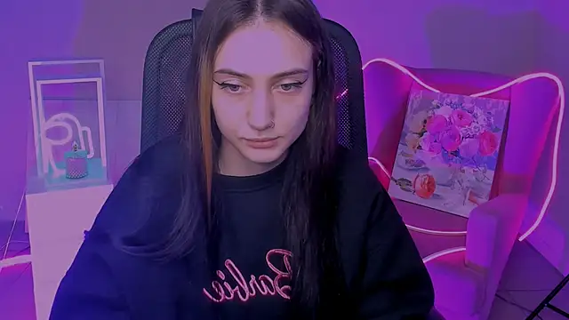 olivianorton online show from 10-11-25, 12:28