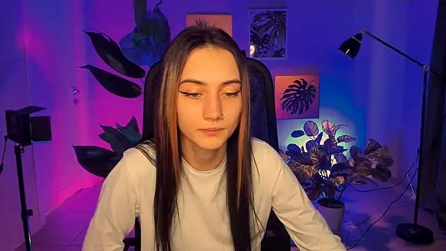 olivianorton online show from 09-18-25, 09:34