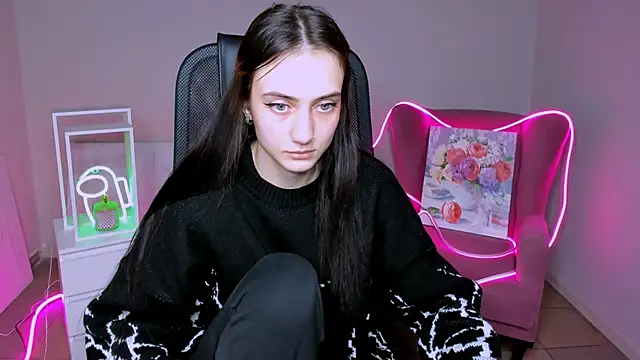 olivianorton online show from 11-16-25, 05:50