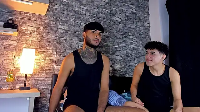 Snapshot of Theimperialboys_ chatting on 02-05-26, 01:23 Theimperialboys online show from 02-05-26, 01:23