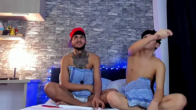 Snapshot of Theimperialboys_ chatting on 02-28-26, 12:43 Theimperialboys online show from 02-28-26, 12:43