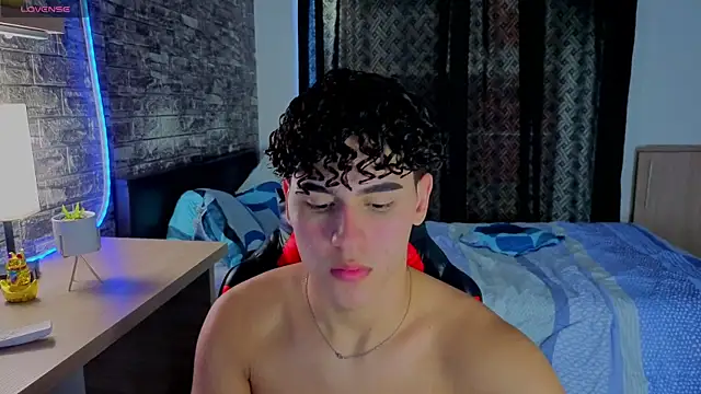 Theimperialboys  online show from 04-18-26, 09:48