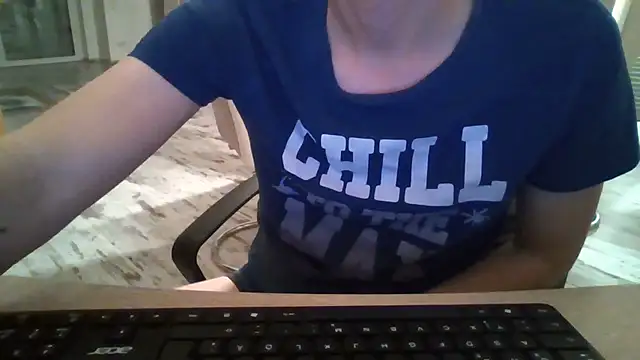 Snapshot of Trockenbau chatting on 10-15-25, 06:38 Trockenbau online show from 10-15-25, 06:38