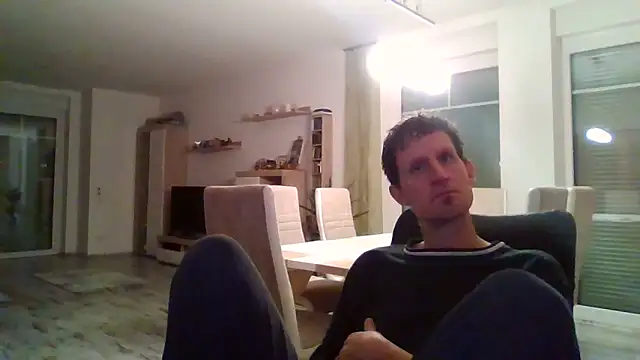 Snapshot of Trockenbau chatting on 11-06-25, 07:40 Trockenbau online show from 11-06-25, 07:40