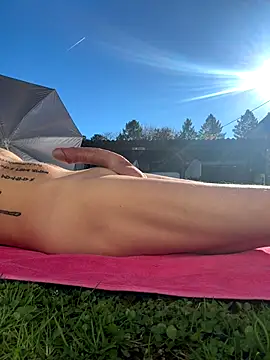 maxmaxmad8502 online show from 11-04-25, 12:09