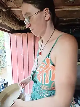 Sophierob1 online show from 06-24-26, 06:56