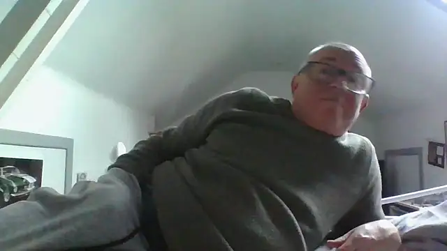 naughtygrandad1 online show from 10-21-25, 02:05