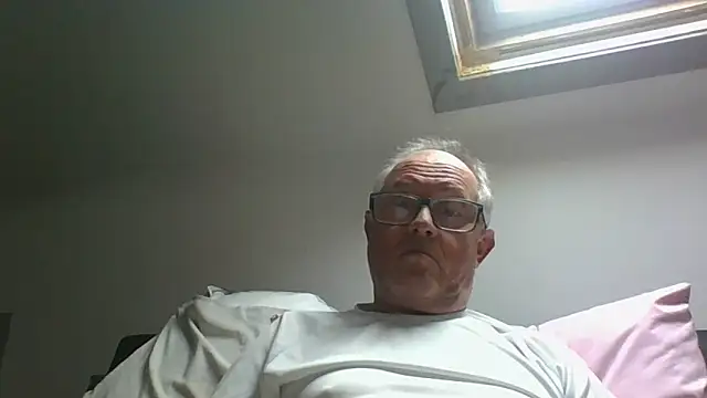 naughtygrandad1 online show from 05-07-26, 05:49