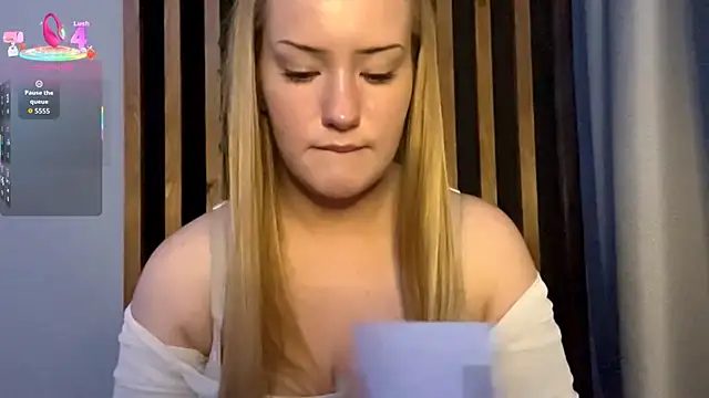 PandaFluff online show from 11-03-25, 06:33