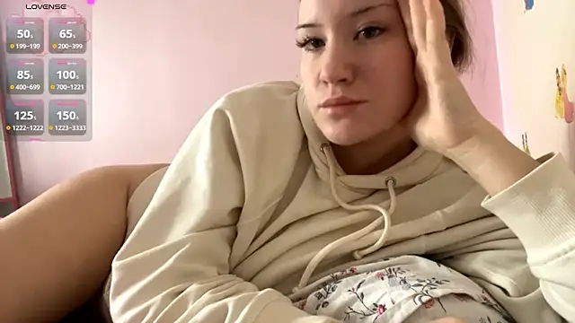 PandaFluff online show from 02-10-26, 05:50