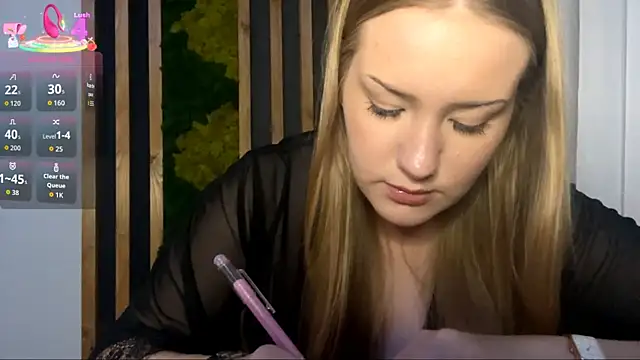 PandaFluff online show from 11-09-25, 04:44