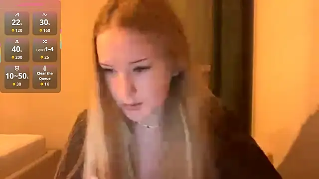 PandaFluff online show from 10-19-25, 05:26