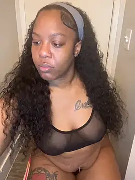 ObsessedWLyla online show from 01-15-26, 10:07