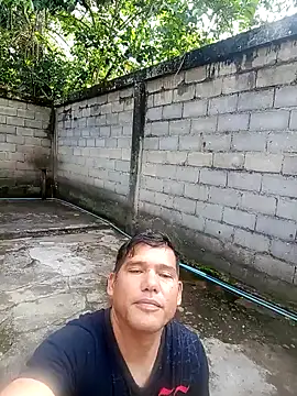 Snapshot of Franklin111230 chatting on 02-12-26, 01:55 Franklin111230 online show from 02-12-26, 01:55