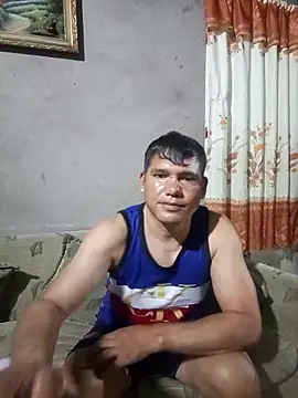 Snapshot of Franklin111230 chatting on 02-10-26, 02:21 Franklin111230 online show from 02-10-26, 02:21