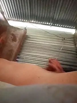 Snapshot of Franklin111230 chatting on 11-05-25, 12:19 Franklin111230 online show from 11-05-25, 12:19