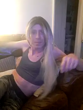 LAXdesires online show from 11-08-25, 07:28