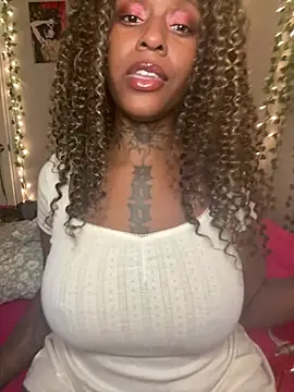 MistiSavannah online show from 01-13-26, 01:20