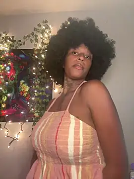 MistiSavannah online show from 06-26-26, 02:06
