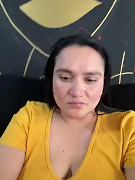 Snapshot of Rouse69_ chatting on 02-26-26, 01:44 Rouse69 online show from 02-26-26, 01:44