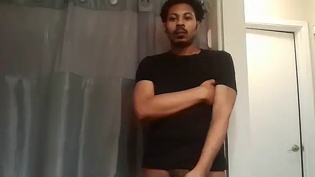 Snapshot of Yungandhungd chatting on 09-30-25, 01:06 Yungandhungd online show from 09-30-25, 01:06