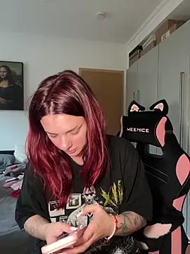 OliviaaFischer online show from 03-11-26, 09:58