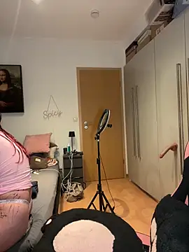 OliviaaFischer online show from 05-24-26, 05:13