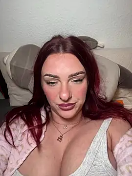 OliviaaFischer online show from 03-26-26, 04:05