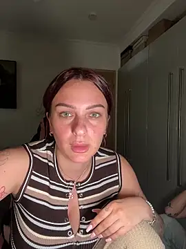 OliviaaFischer online show from 05-28-26, 04:13