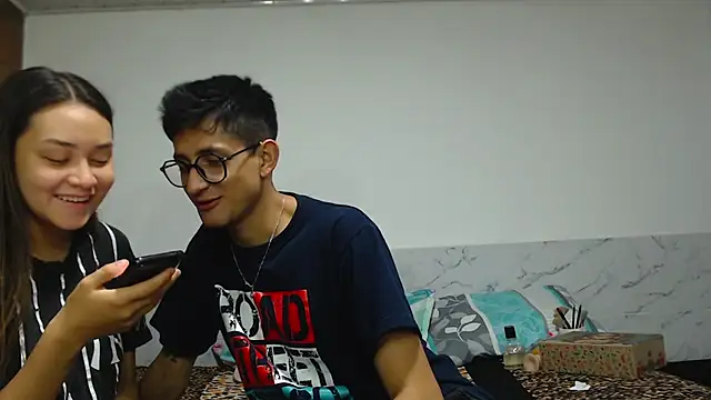 Noa Arez online show from 12-22-25, 04:34