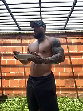 Andrew Johnnson online show from 10-31-25, 04:14