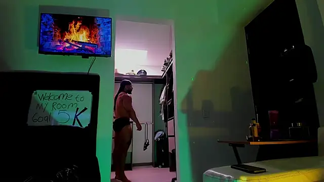 Andrew Johnnson online show from 09-18-25, 05:16