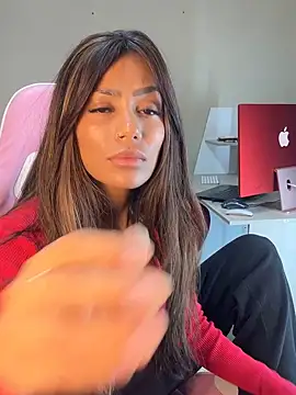 Sarajames online show from 11-12-25, 03:27