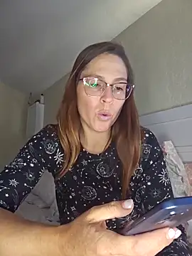 chicaenmascarada online show from 09-17-25, 07:27