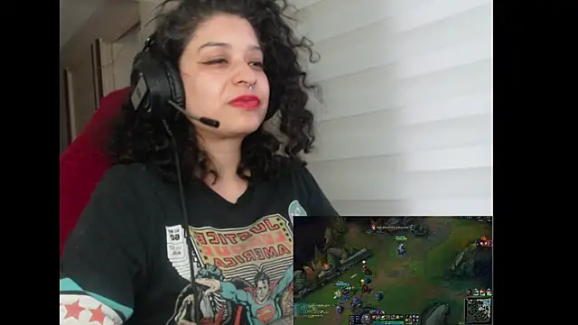 miss carmila1 online show from 10-04-25, 10:44