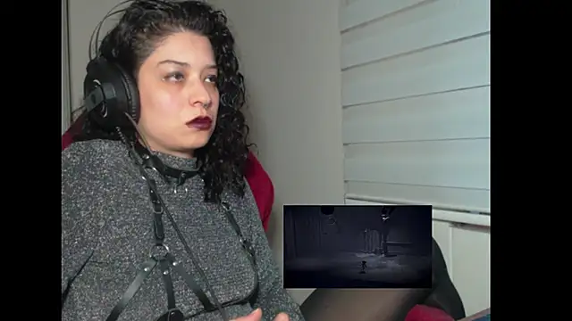 miss carmila1 online show from 10-10-25, 10:43