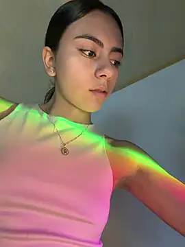 LilybethGray online show from 04-11-26, 10:57