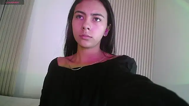 Snapshot of LilybethGray chatting on 09-15-25, 10:54 LilybethGray online show from 09-15-25, 10:54