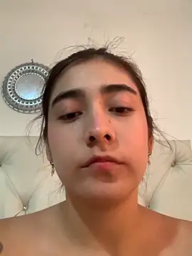 Snapshot of miaftmax chatting on 11-14-25, 06:44 miaftmax online show from 11-14-25, 06:44