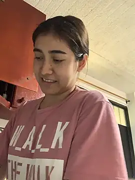 Snapshot of miaftmax chatting on 11-13-25, 06:34 miaftmax online show from 11-13-25, 06:34