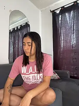 Snapshot of miaftmax chatting on 06-18-26, 02:11 miaftmax online show from 06-18-26, 02:11