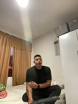 Snapshot of miaftmax chatting on 01-10-26, 08:15 miaftmax online show from 01-10-26, 08:15