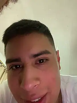 Snapshot of miaftmax chatting on 12-20-25, 04:48 miaftmax online show from 12-20-25, 04:48