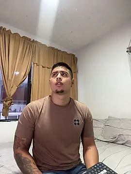 Snapshot of miaftmax chatting on 02-20-26, 07:05 miaftmax online show from 02-20-26, 07:05